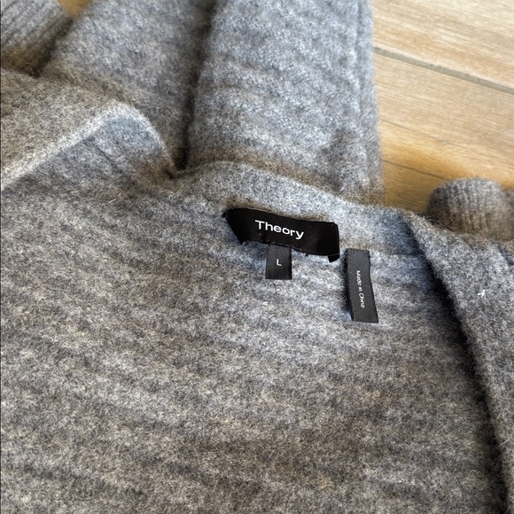 Theory Gray Sweater Wool Blend - Picture 7 of 8
